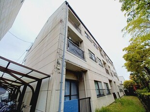 桜マンションの物件外観写真